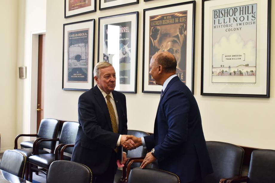 DURBIN MEETS WITH NEW CEO OF ADVOCATE HEALTH