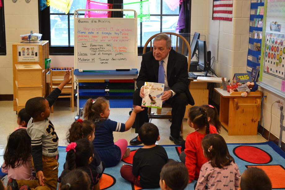 Durbin Visits Moos Elementary 