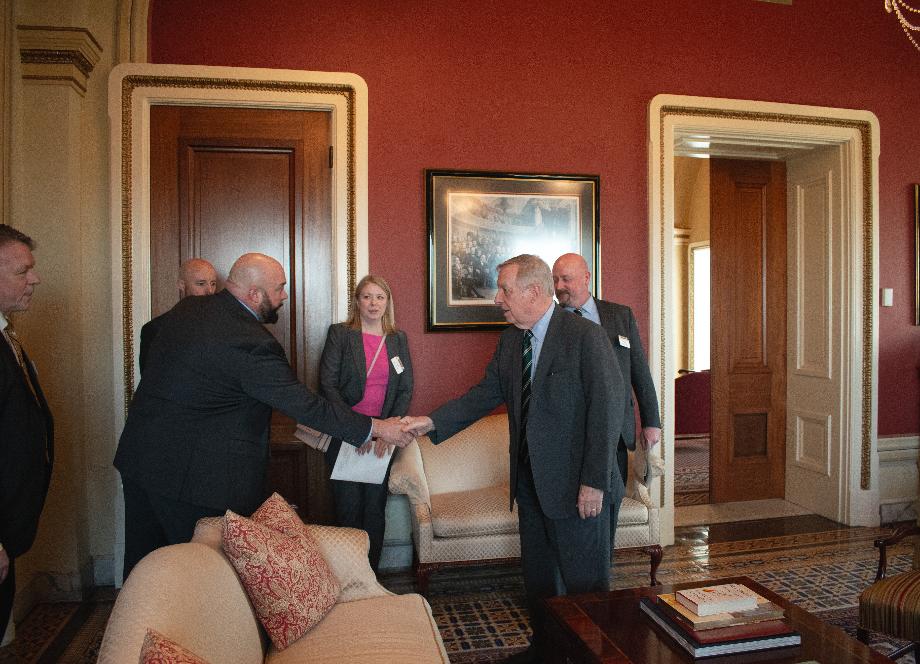 SENATOR DURBIN MEETS WITH RENEWABLE FUELS ASSOCIATION 