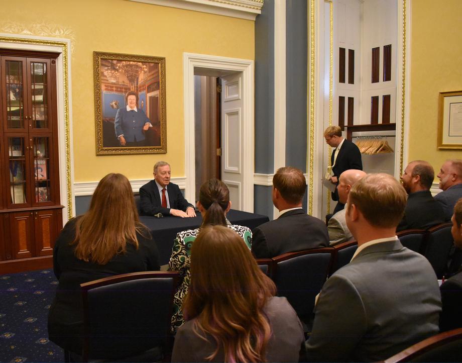 DURBIN MEETS WITH ILLINOIS FARM BUREAU PRESIDENT AND MEMBERS