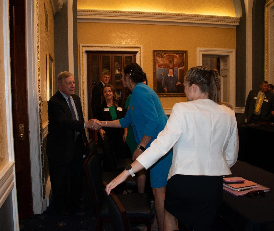 DURBIN TALKS AGRICULTURE POLICY WITH ILLINOIS CORN GROWERS