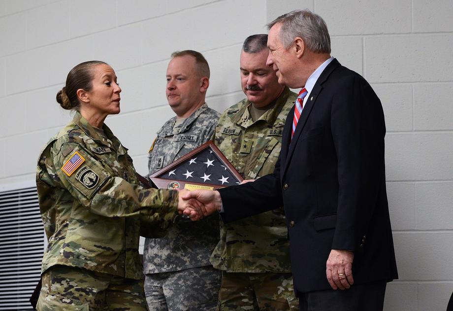 March 5, 2016 – In Springfield, I had the honor of welcoming home 13 members of the Illinois National Guard who recently returned from Afghanistan.