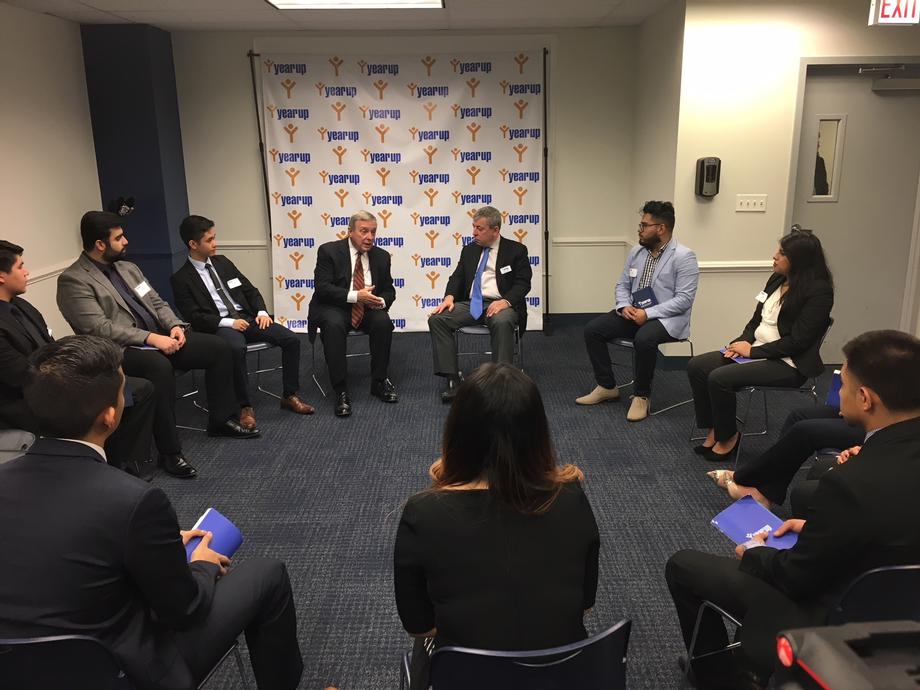 Durbin Visits Year Up Chicago 