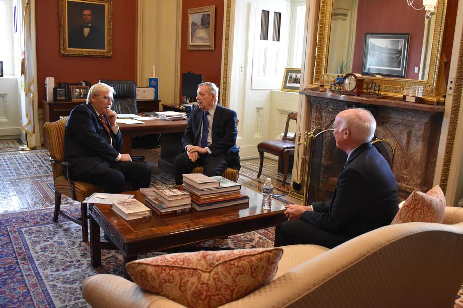 DURBIN MEETS WITH AUSTRALIAN AMBASSADOR TO THE U.S., KEVIN RUDD