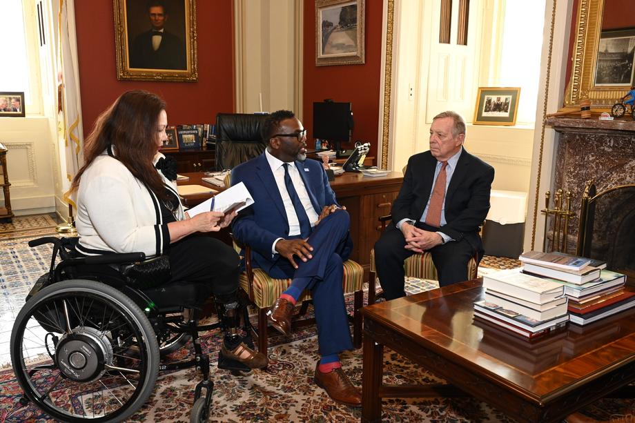 DURBIN, DUCKWORTH MEET WITH CHICAGO MAYOR-ELECT BRANDON JOHNSON