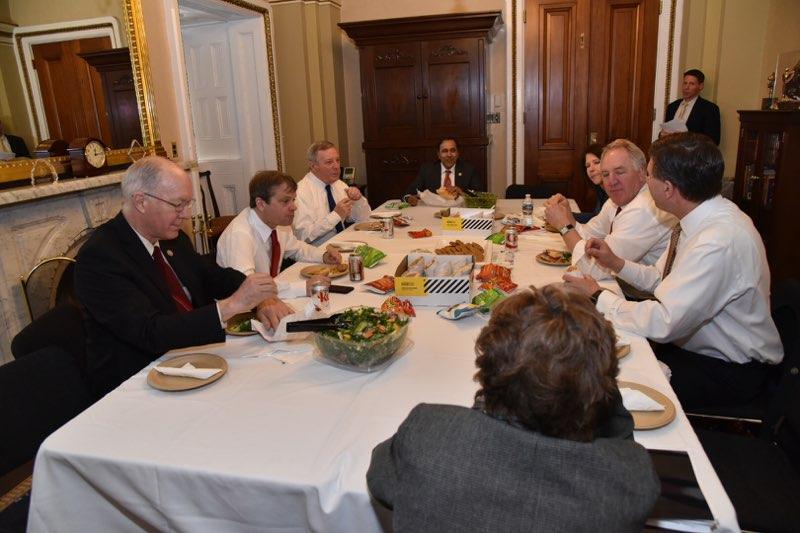 Durbin Hosts Bipartisan Illinois Delegation Lunch