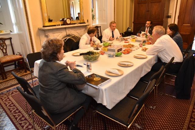 Durbin Hosts Bipartisan Illinois Delegation Lunch