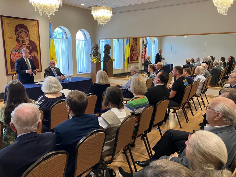 DURBIN PROVIDES NATO SUMMIT UPDATE AT THE UKRAINIAN CULTURE CENTER