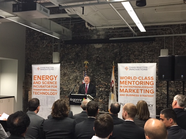 December 20, 2016 – Senator Durbin announced the launch of Chain Reaction Innovations – Argonne Lab’s new clean energy tech incubator.