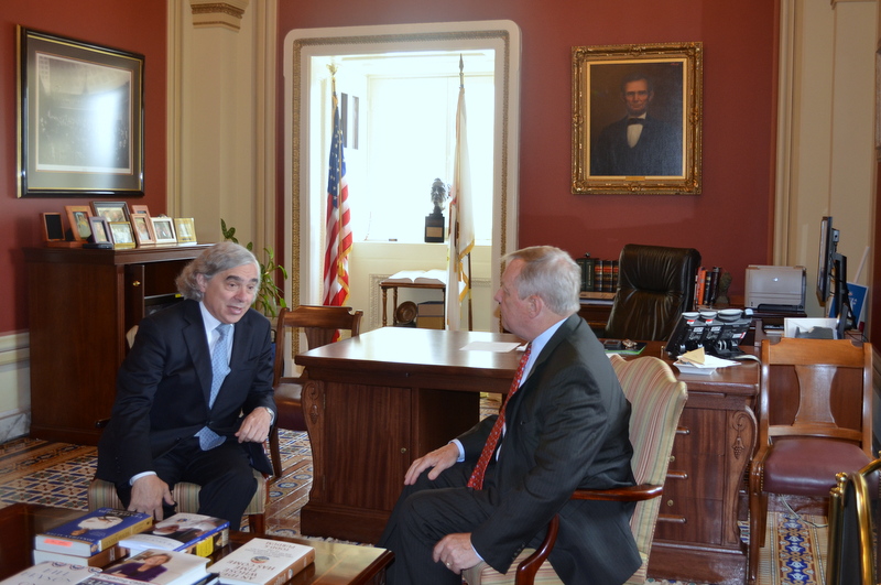 U.S. Senator Dick Durbin (D-IL) met with Secretary of the Department of Energy Ernest Moniz to discuss energy issues in Illinois.