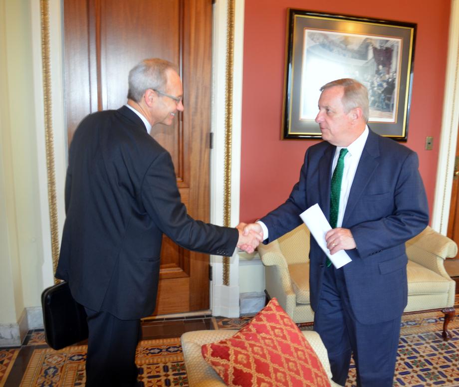 U.S. Senator Dick Durbin (D - IL) met with Grant Thornton LLP CEO, Stephen Chipman, to discuss Illinois operations.