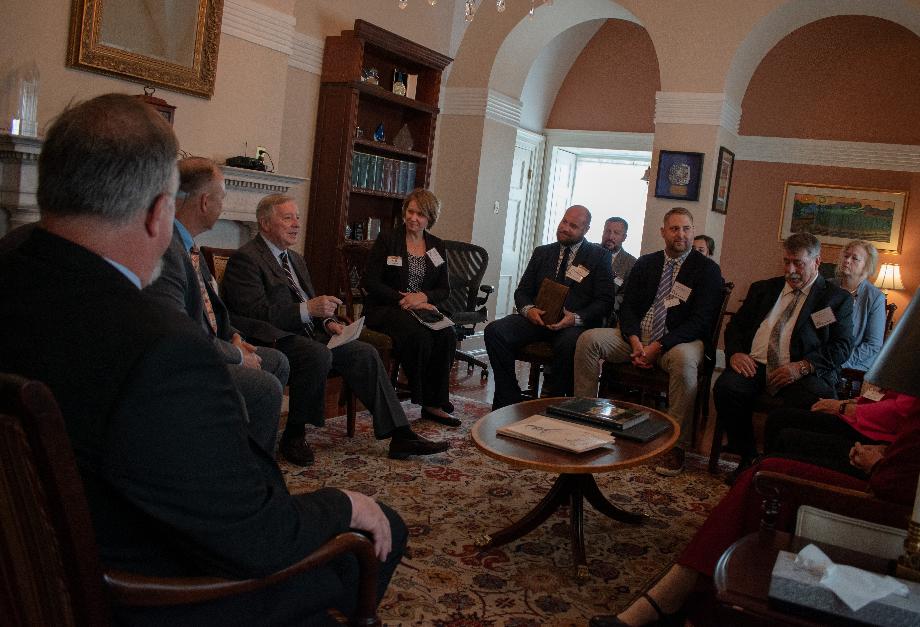 DURBIN MEETS WITH ILLINOIS FARM BUREAU