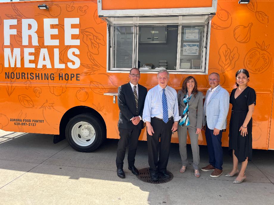 Durbin Attends Launch of Aurora Interfaith Food Pantry's Mobile Meals Program Durbin Attends Launch of Aurora Interfaith Food Pantry's Mobile Meals Program