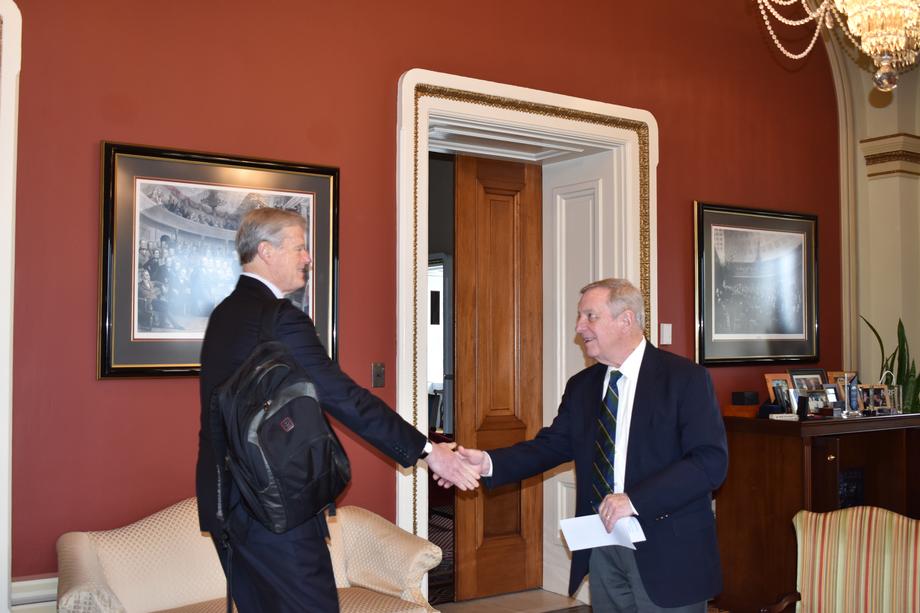 DURBIN MEETS WITH NCAA PRESIDENT TO DISCUSS NAME, IMAGE, LIKENESS POLICY IN COLLEGIATE SPORTS