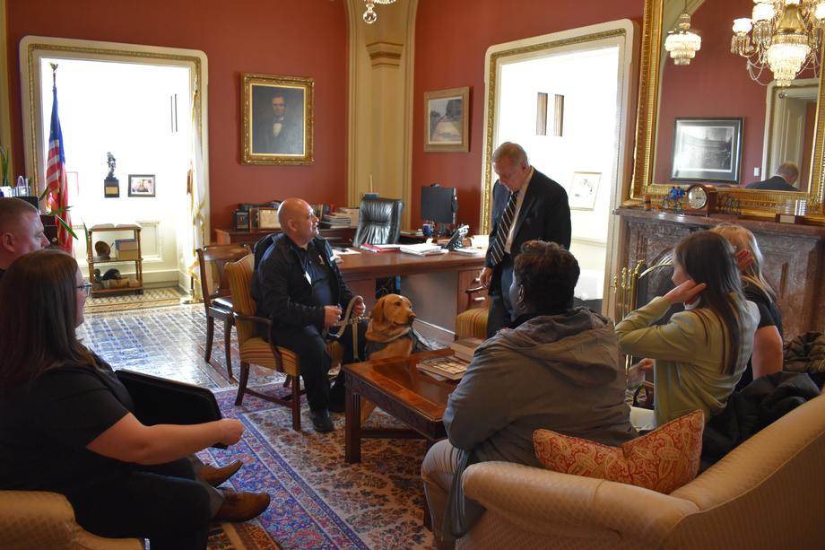 DURBIN MEETS WITH WOUNDED WARRIOR PROJECT