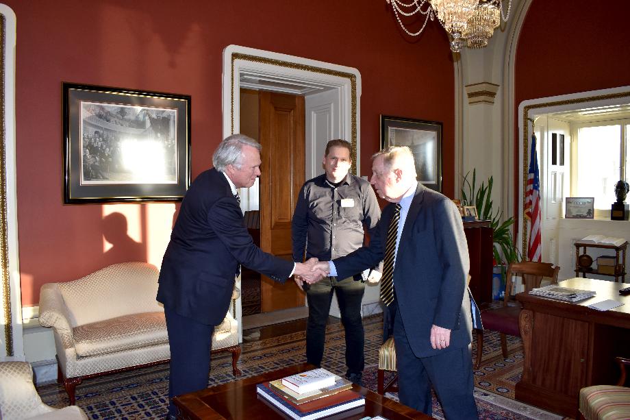 DURBIN DISCUSSES ILLINOIS’ LEADERSHIP IN QUANTUM COMPUTING WITH IBM