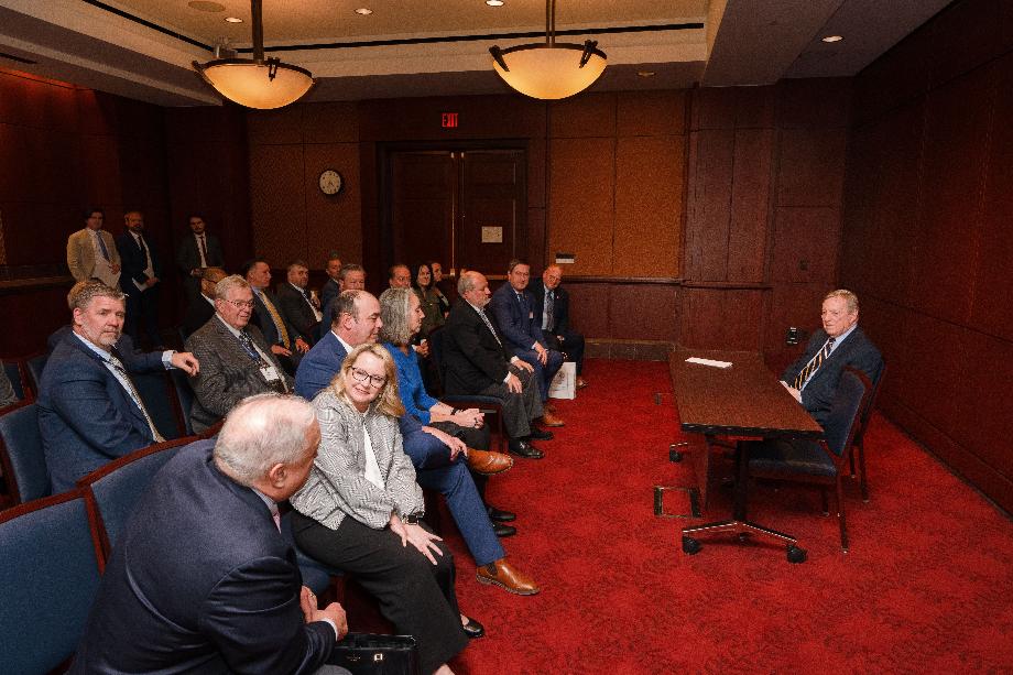 DURBIN TALKS CLEAN ENERGY WITH IMEA/IMUA DURBIN TALKS CLEAN ENERGY WITH IMEA/IMUA