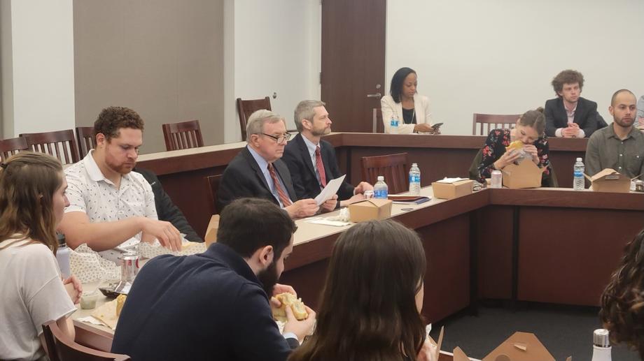 DURBIN MEETS WITH UNIVERSITY OF CHICAGO FEDERAL CRIMINAL JUSTICE CLINIC
