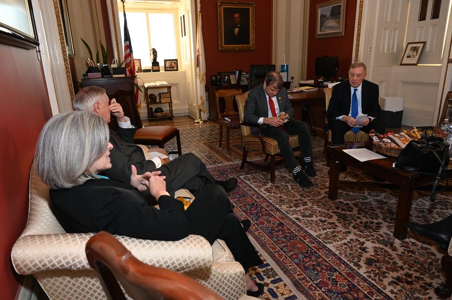 DURBIN HOSTS SENATE, HOUSE UKRAINE CAUCUS MEMBERS TO DISCUSS CONTINUED SUPPORT TOWARD UKRAINE